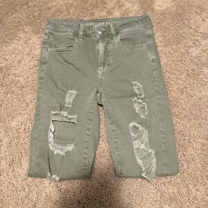 American Eagle Outfitters Green Distressed Cropped Jeans